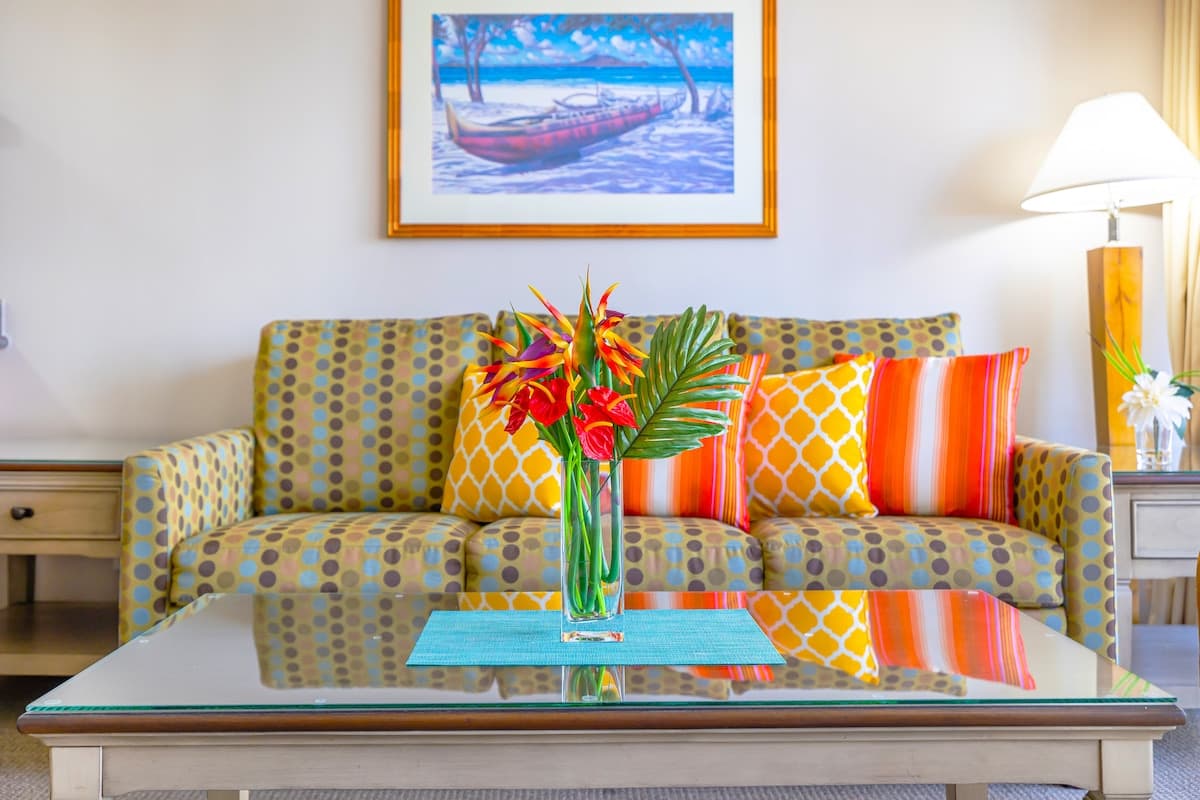 Great Ocean View, Parking, Steps to Waikiki Beach - Photo 4