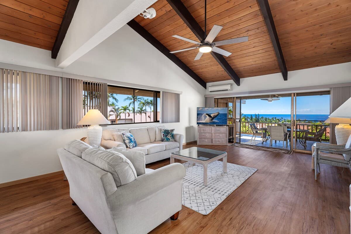 Kona Coast Retreat with amazing ocean views - Photo 2