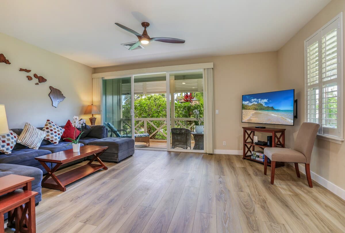 Home in Princeville · ★4.9 · 3 bedrooms · 3 beds · 2.5 baths - Photo 2