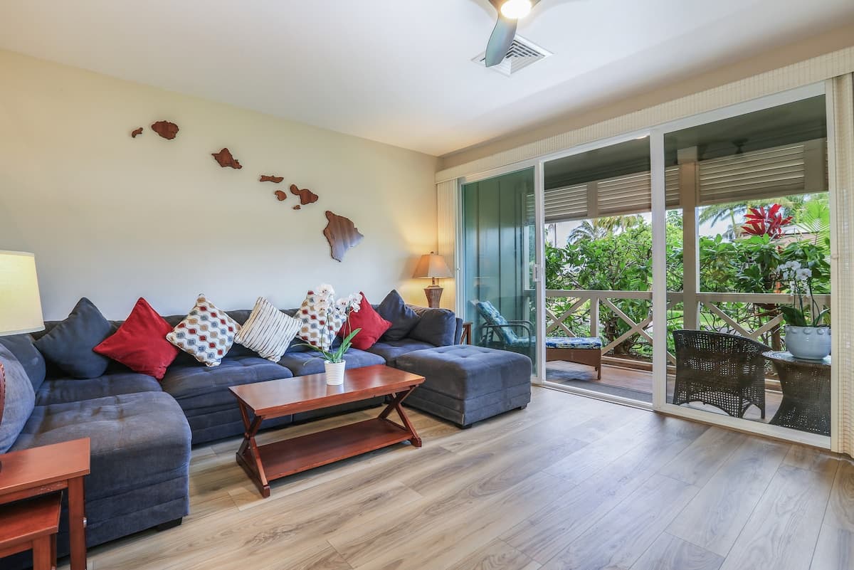 Home in Princeville · ★4.9 · 3 bedrooms · 3 beds · 2.5 baths - Photo 4