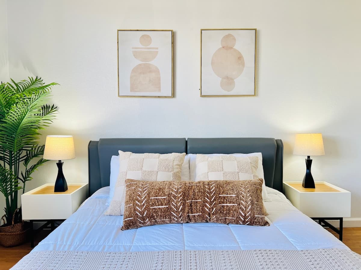 Stunning Mountain View Studio – High Floor Waikiki - Photo 5