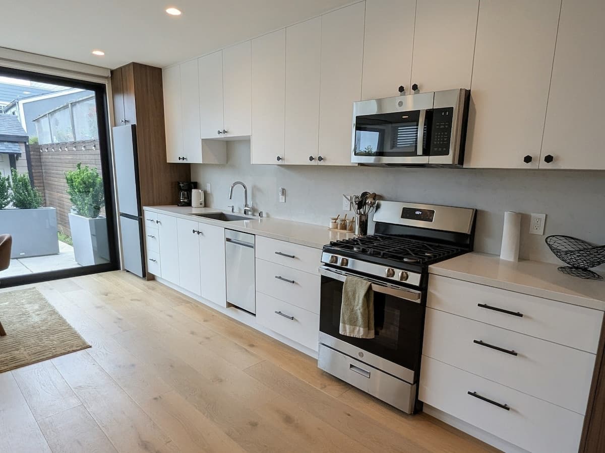 Serene Potrero Hill retreat with private patio - Photo 5