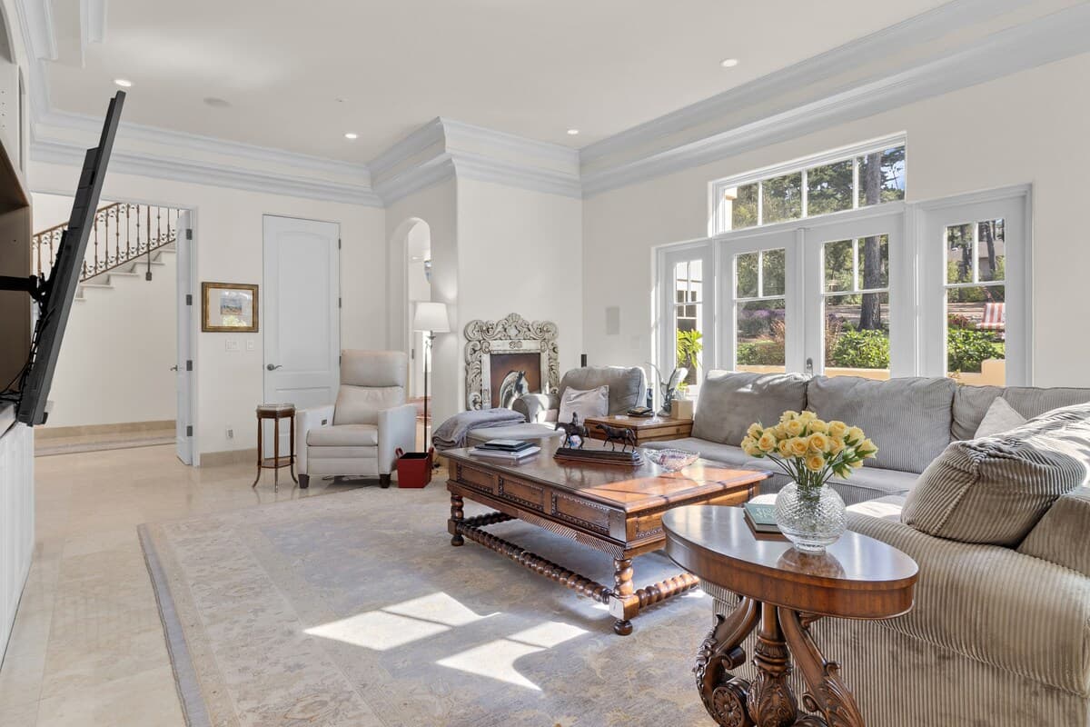 Gated Pebble Beach Estate, 1+ Acre, EV Charging - Photo 3