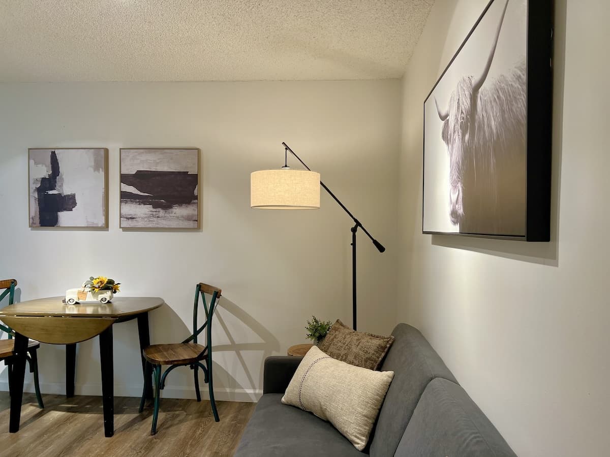 Heart of Honolulu Hideaway Suite + 1 Free Parking - Photo 4