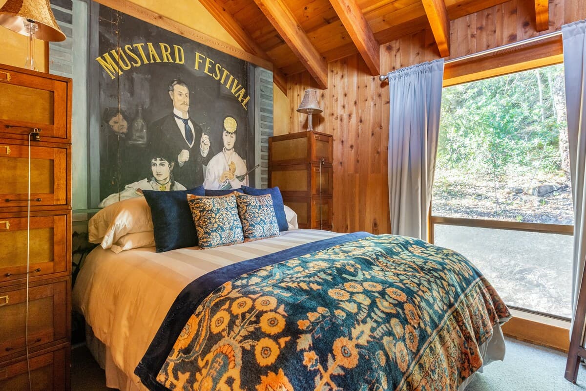Stone Pool & Spa, 3 Wooded Acres, Bay Views - Photo 2
