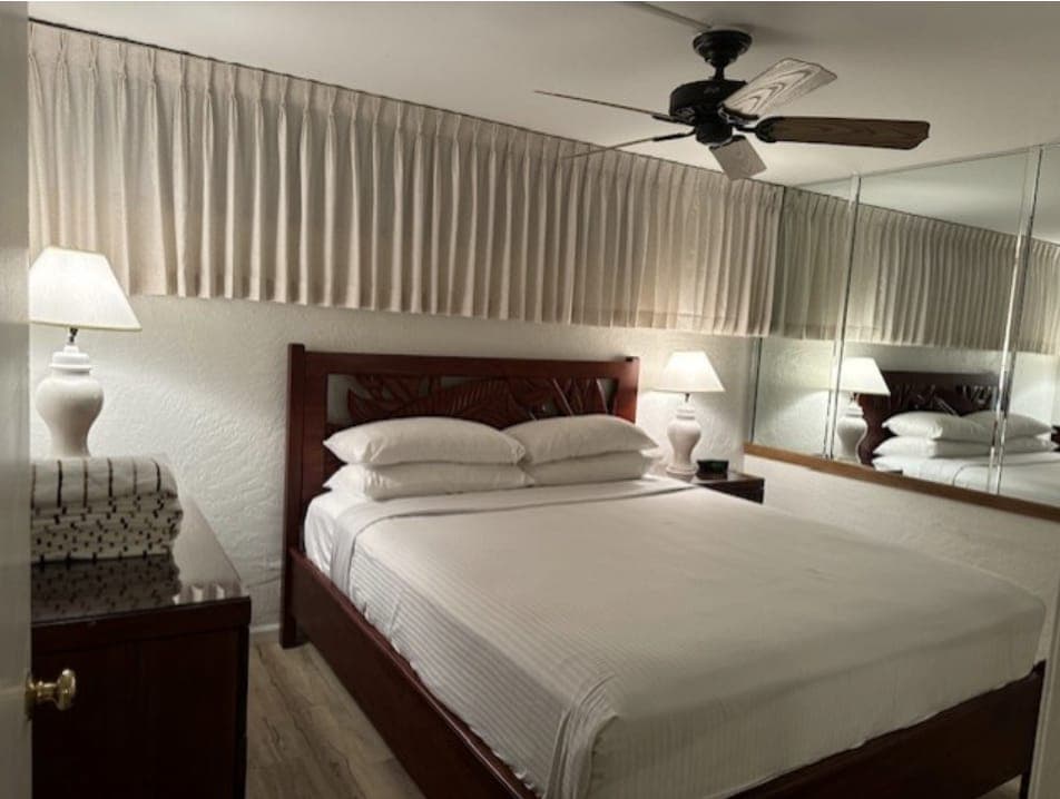 Condo in Lahaina · ★4.58 · 1 bedroom · 2 beds · 1 private bath - Photo 1