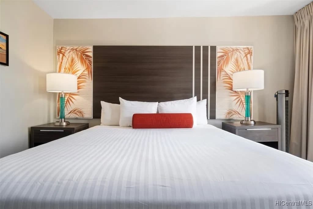 Hotel in Honolulu · ★4.93 · 1 bedroom · 1 bed · 1 private bath - Photo 1