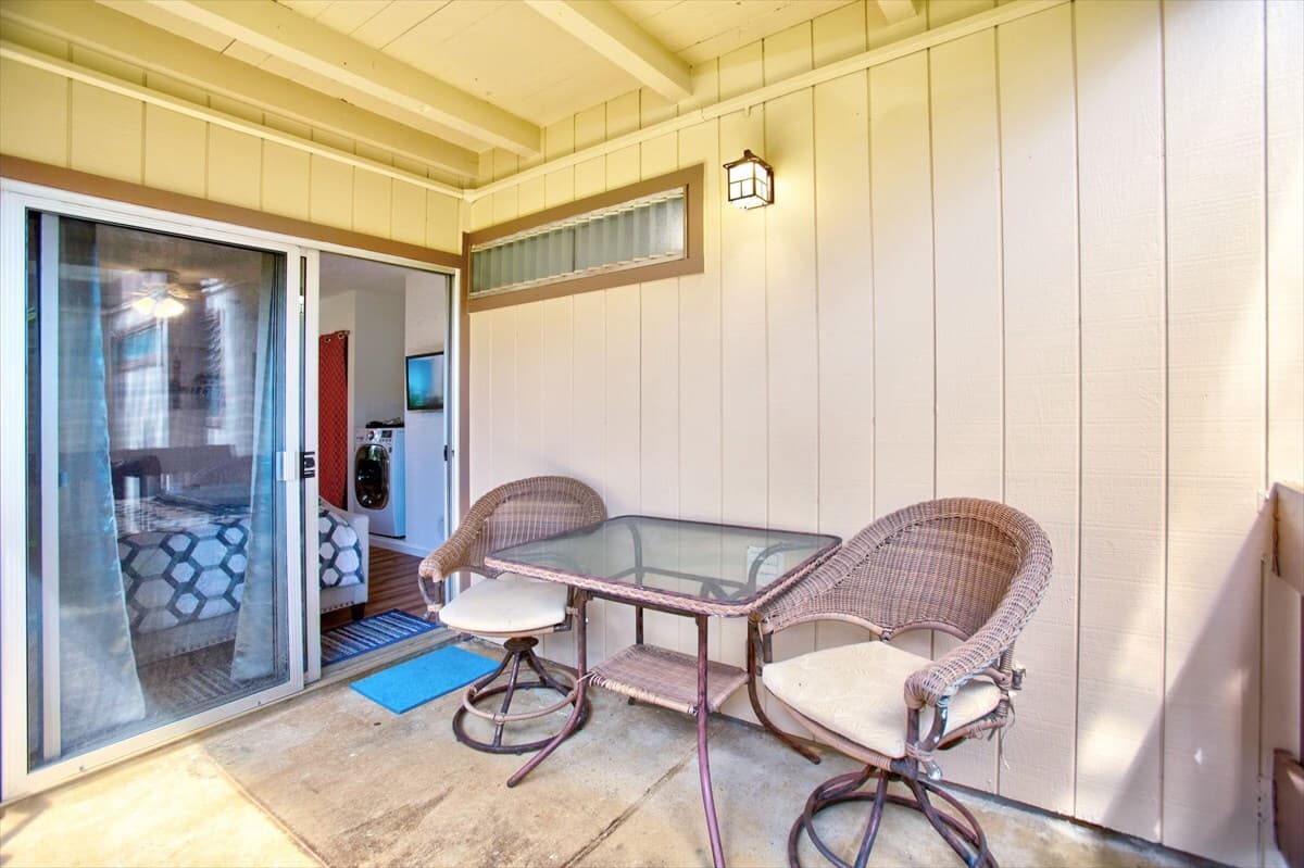 Condo in Princeville · ★4.83 · Studio · 2 beds · 1 private bath - Photo 4