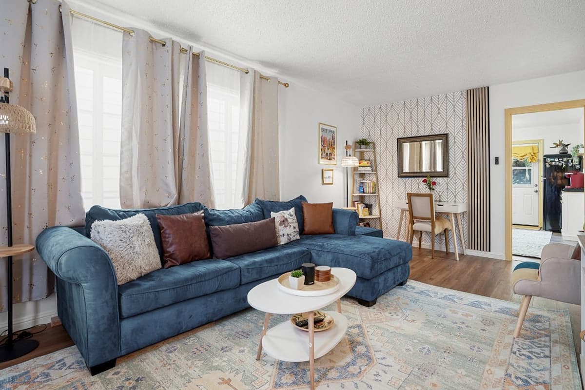 Beach Block 4BR with Ocean View & Palm Patio - Photo 1