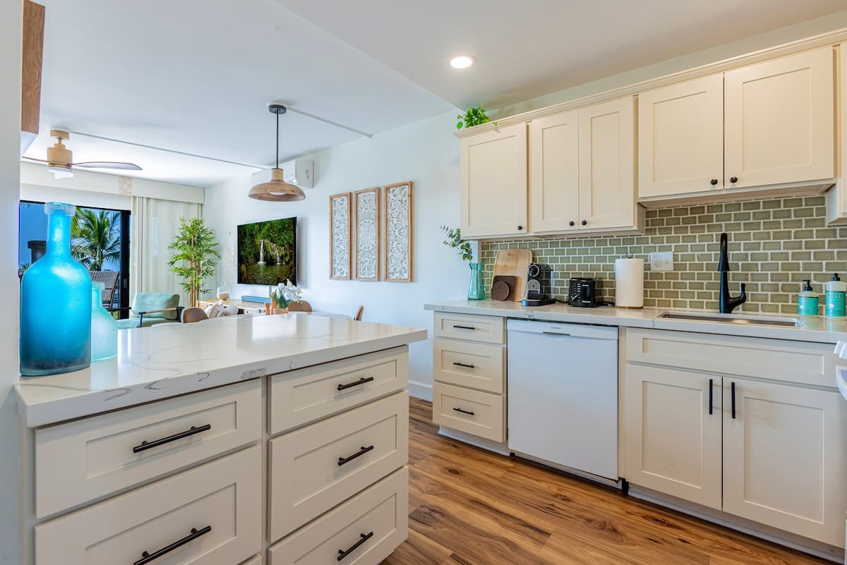 Mavi Bay luxury ocean view condo - Photo 3