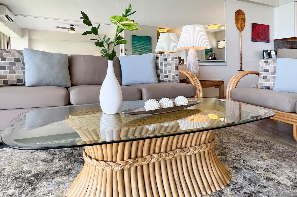 Condo in Honolulu · ★5.0 · 1 bedroom · 2 beds · 1 private bath - Photo 4