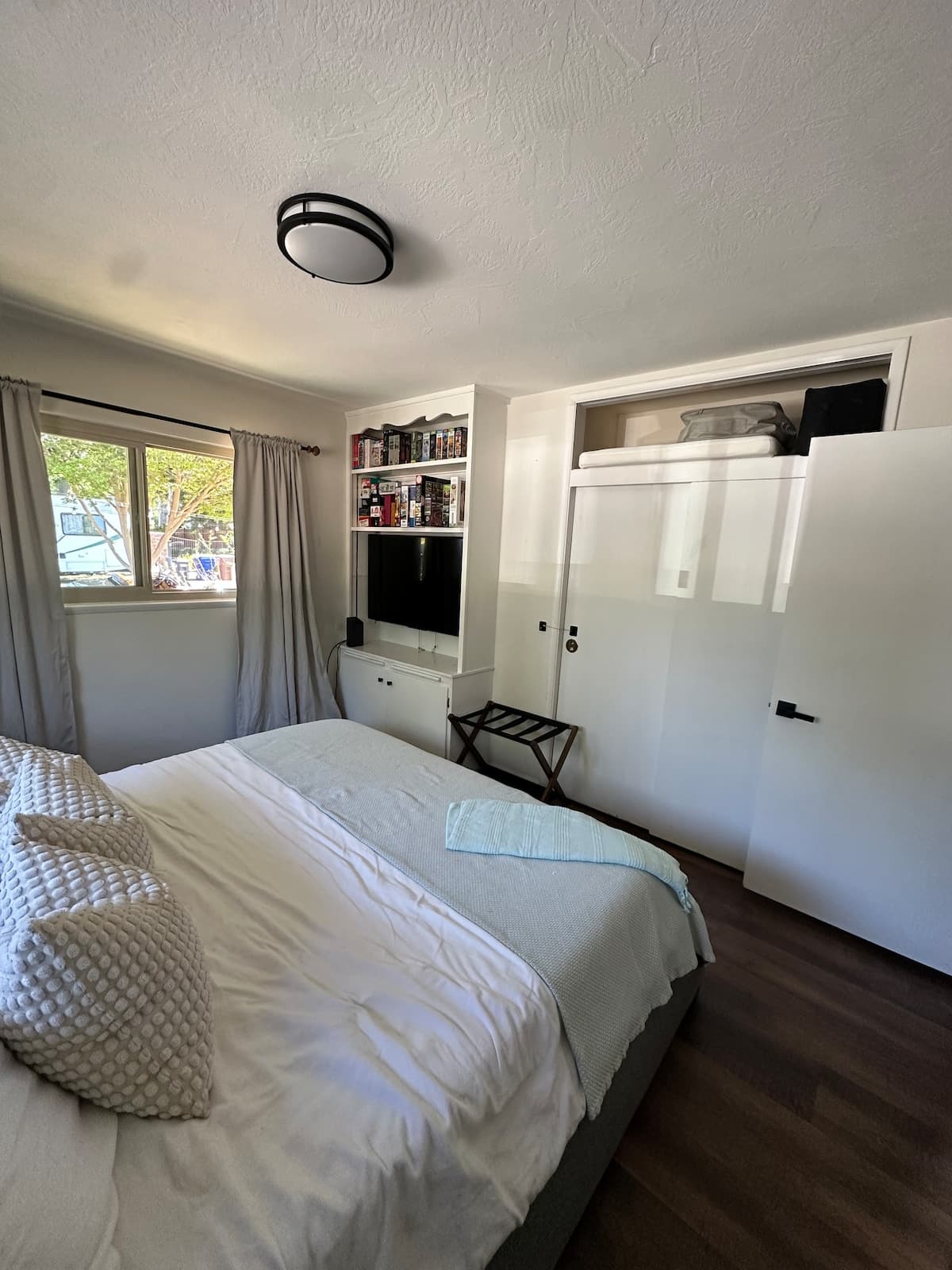 Napa Escape with Hot Tub, Bocce & Fire Pits - Photo 3