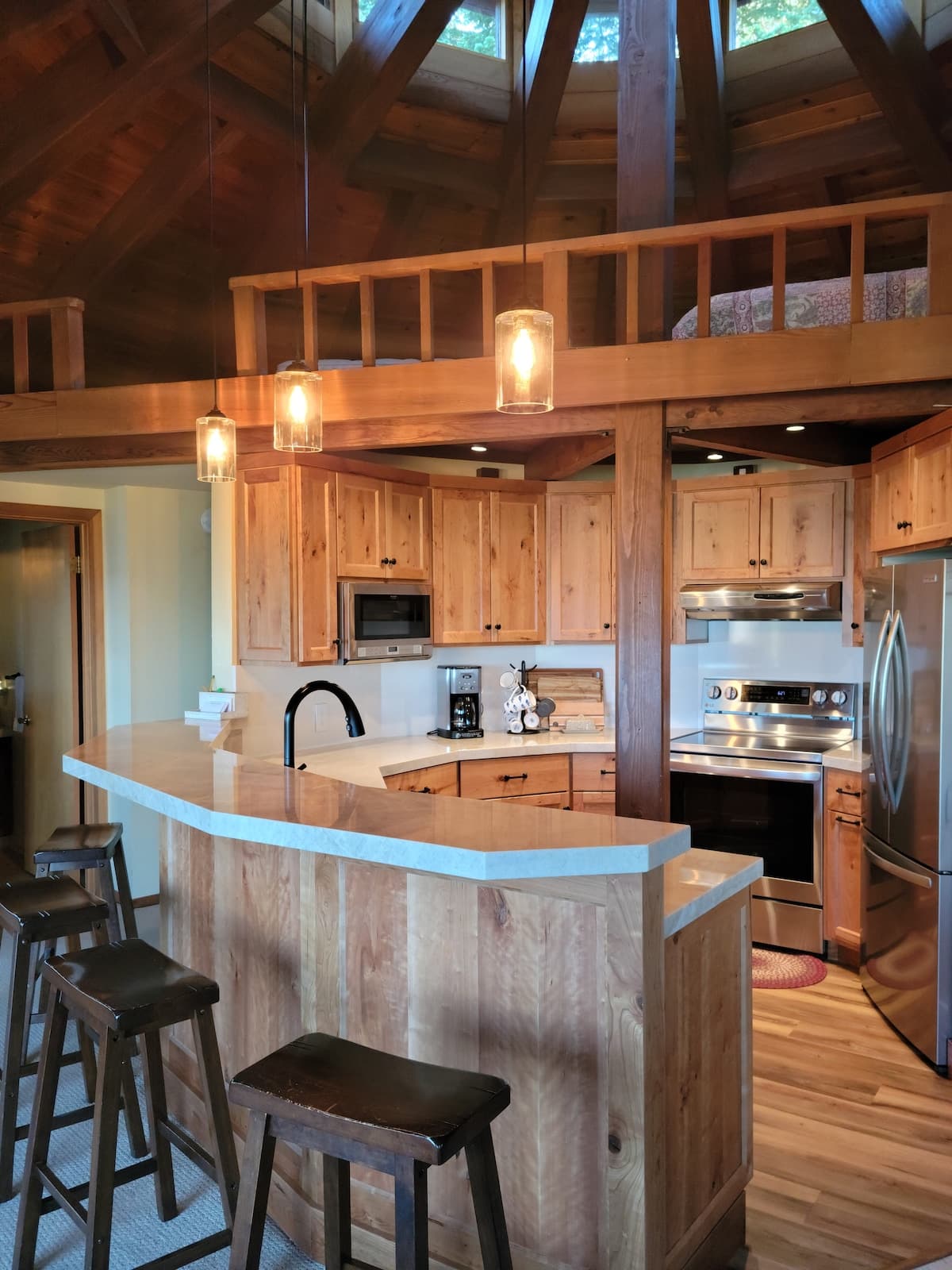 Rustic Round Home with Panoramic Lake Views - Photo 4