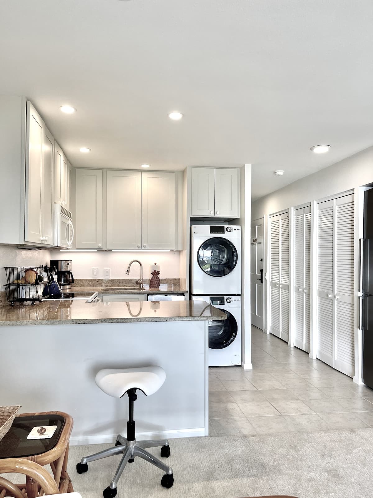 Unique Oceanfront Condo with Gorgeous Views - Photo 3