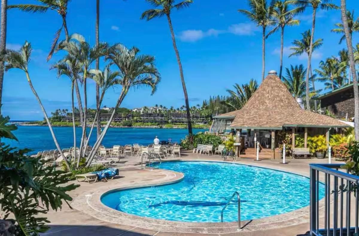 Oceanfront Resort Maui~ AC/King~ Sandy Napili Bay! - Photo 1