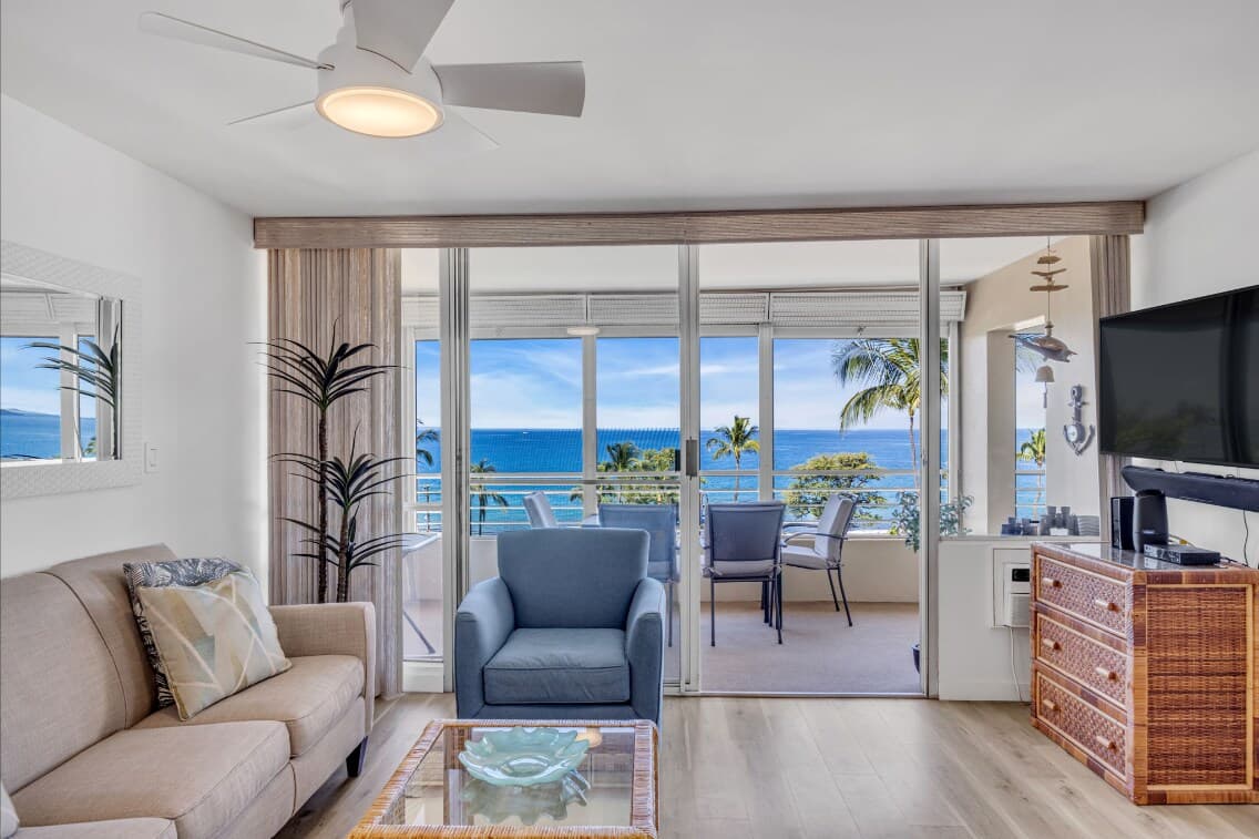 Rare Kihei Penthouse Ocean View Unit 3bd Upgraded - Photo 3
