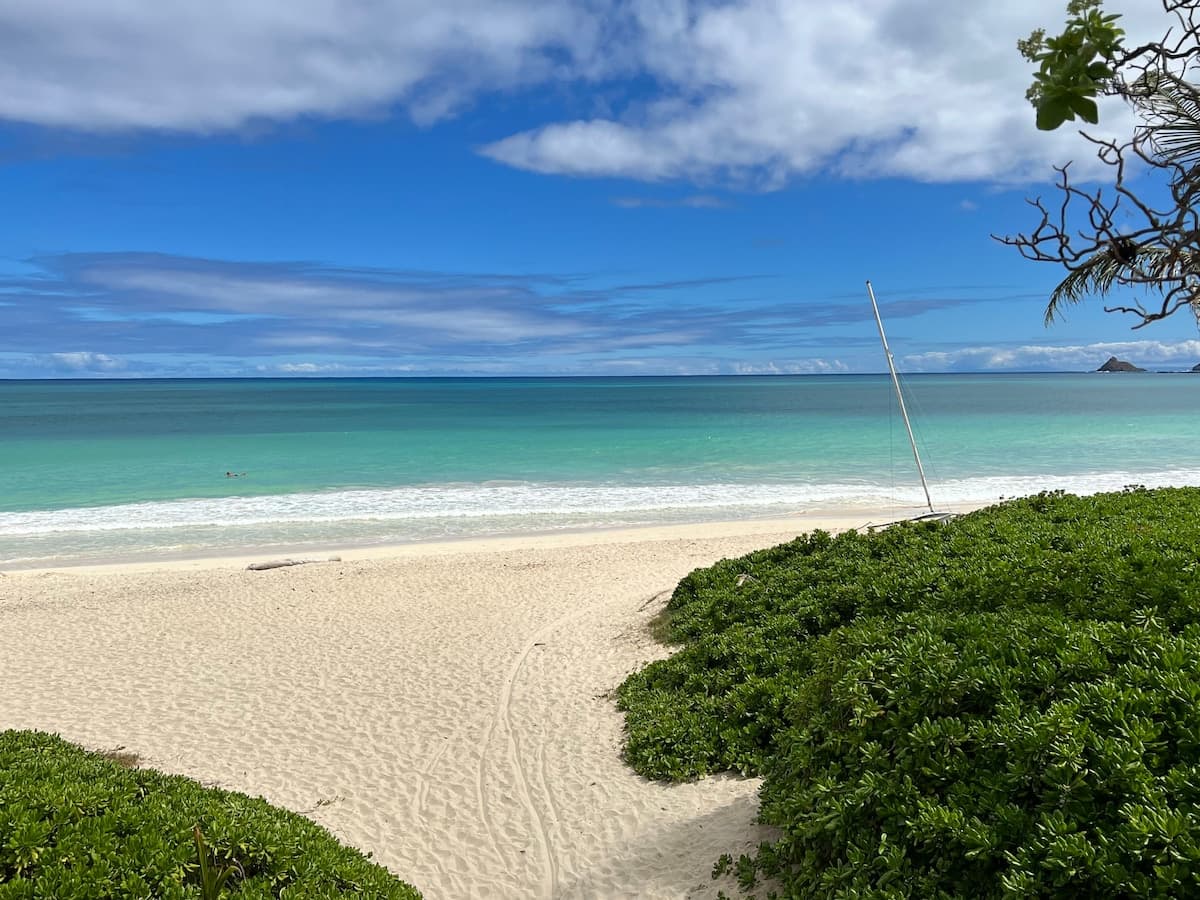 Guesthouse in Kailua · ★4.78 · 2 bedrooms · 3 beds · 1 private bath - Photo 1
