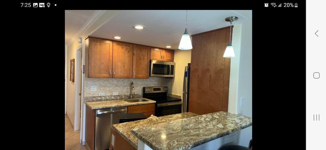 Condo in Lahaina · ★4.63 · Studio · 1 bed · 1 private bath - Photo 3