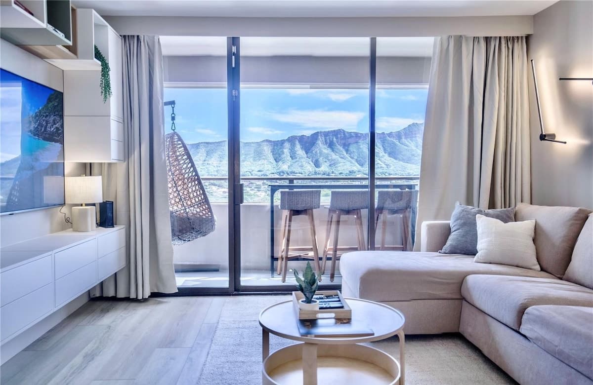 Oceanview Luxury 2BR | Diamond Head | Waikiki - Photo 4
