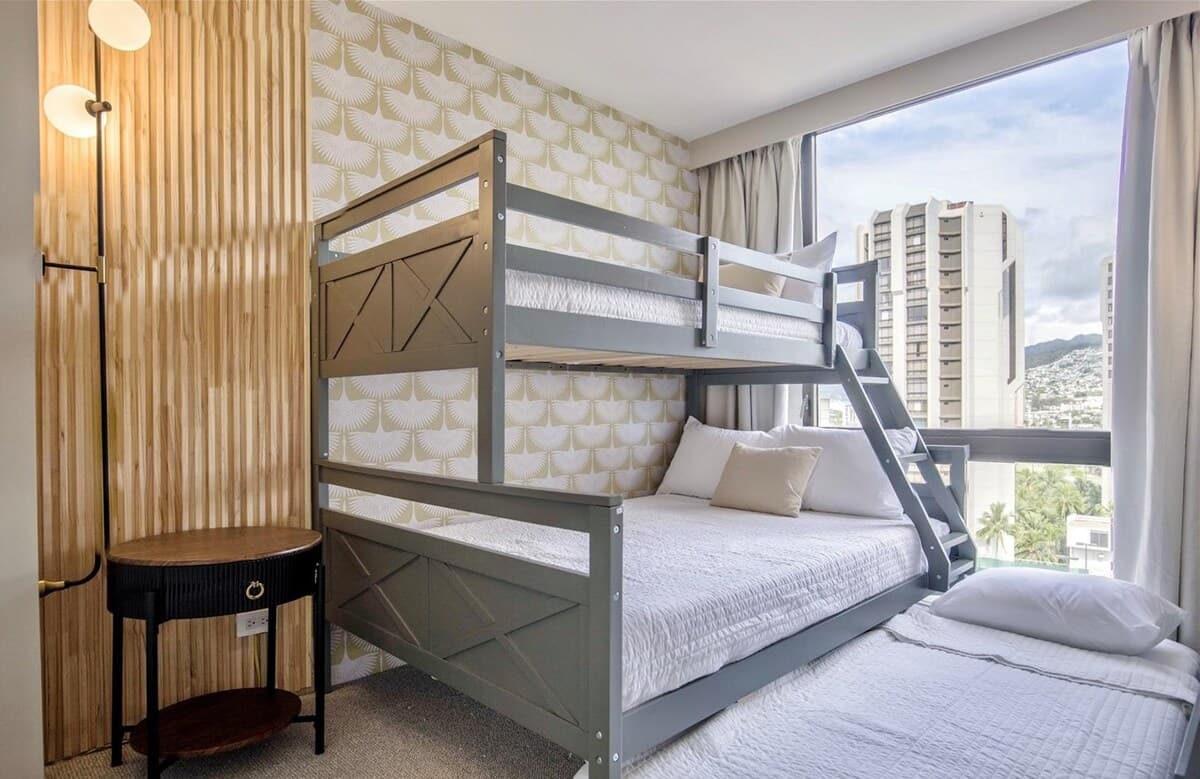 Oceanview Luxury 2BR | Diamond Head | Waikiki - Photo 2