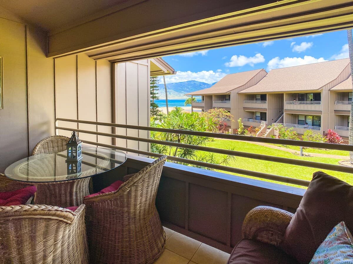 Condo in Kihei · ★4.86 · 1 bedroom · 3 beds · 1 private bath - Photo 2