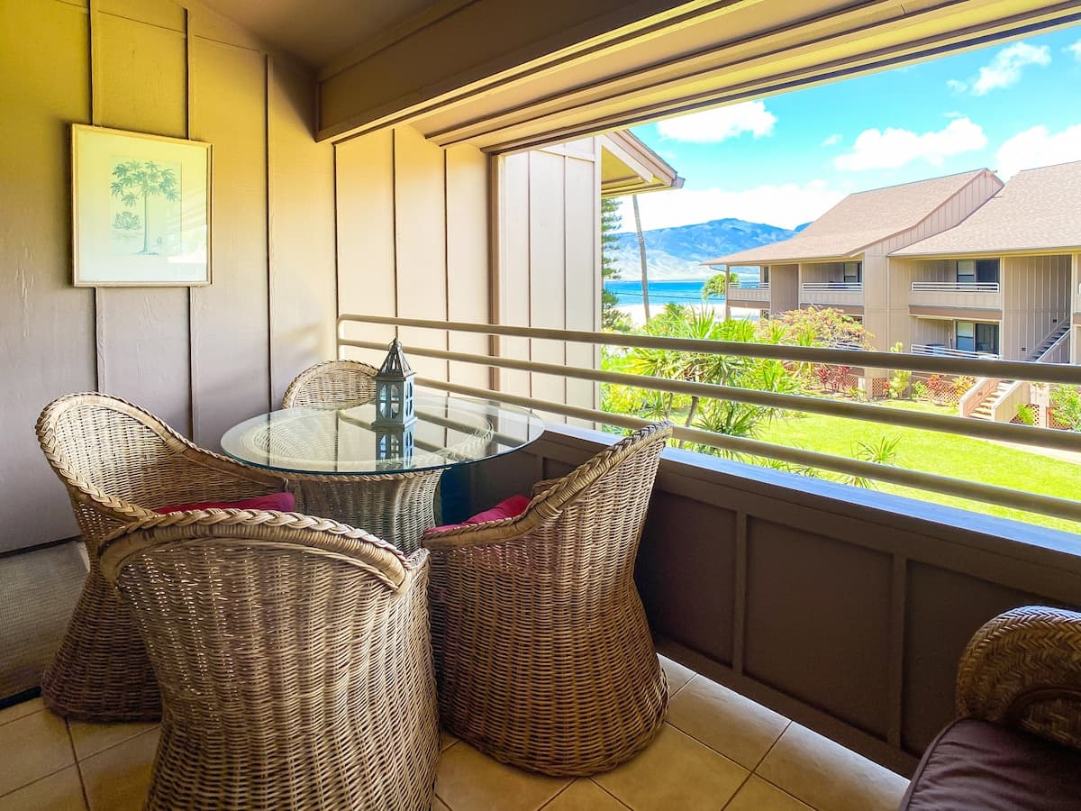 Condo in Kihei · ★4.86 · 1 bedroom · 3 beds · 1 private bath - Photo 5