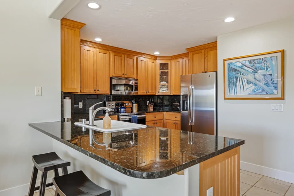 Luxury Condo In Poipu Beach - Photo 5