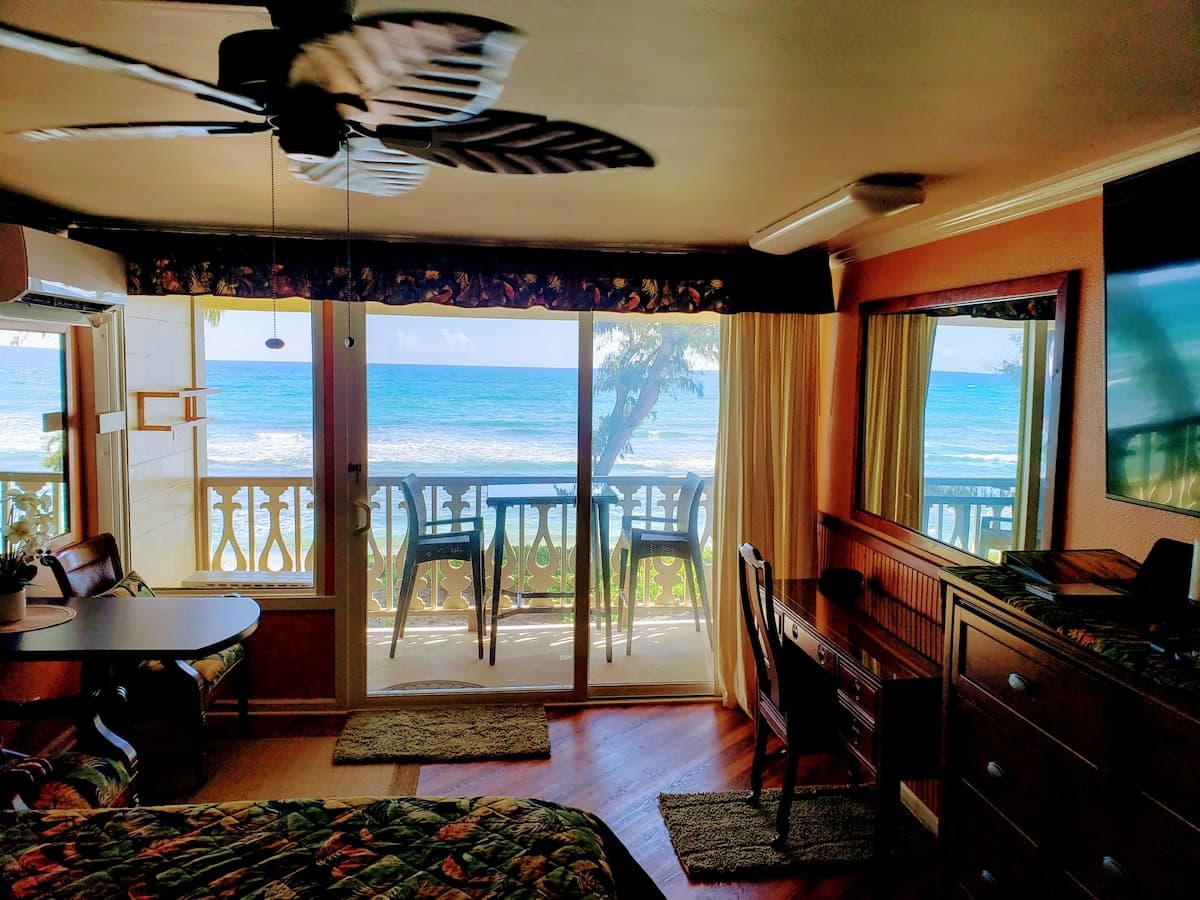 Condo in Kapaa · ★4.97 · Studio · 1 bed · 1 private bath - Photo 5
