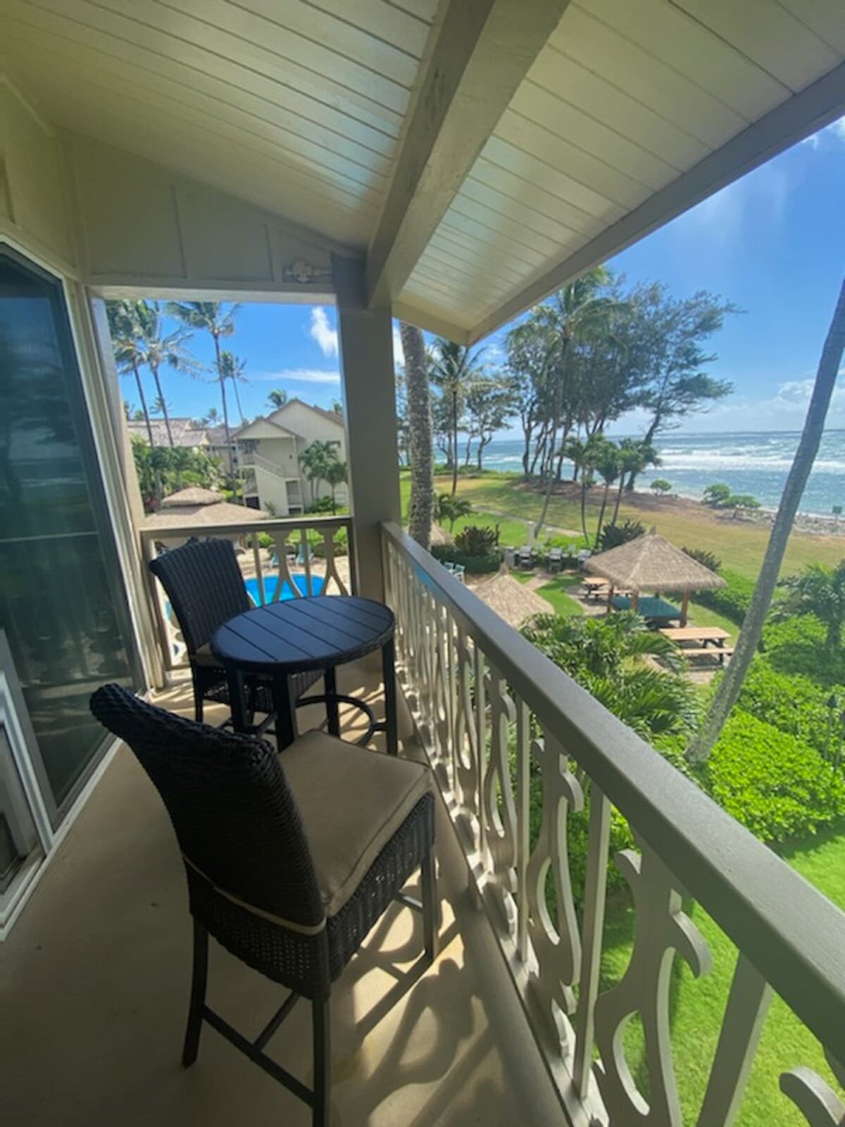Kauai Direct Oceanfront Top Floor Corner #345 - Photo 3