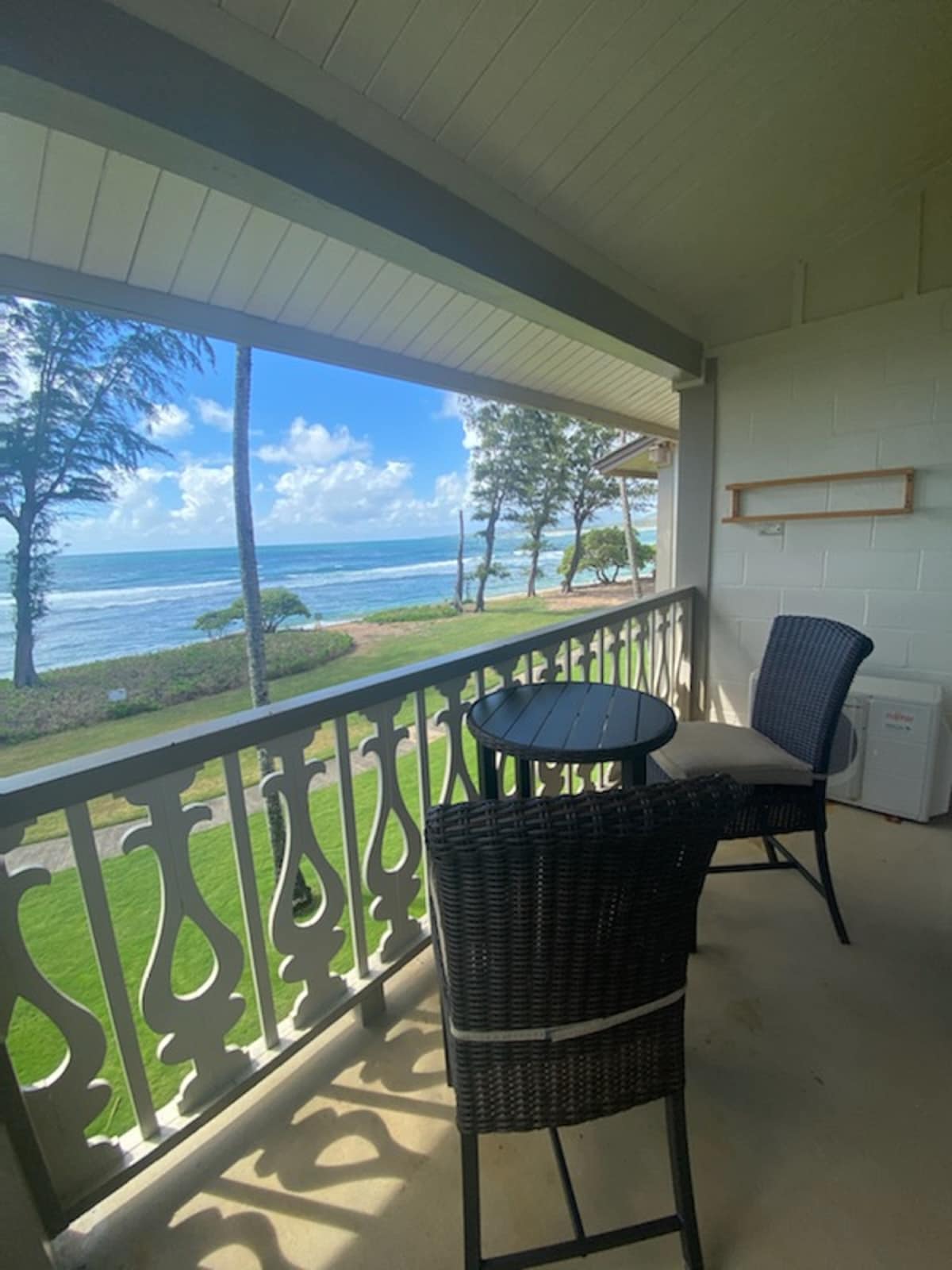 Kauai Direct Oceanfront Top Floor Corner #345 - Photo 1