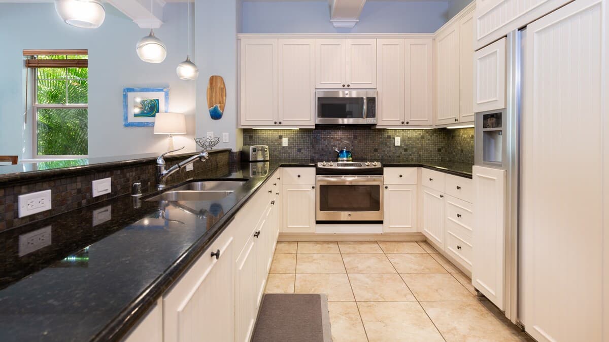 Townhouse in Waimea · ★4.84 · 3 bedrooms · 5 beds · 2.5 baths - Photo 5
