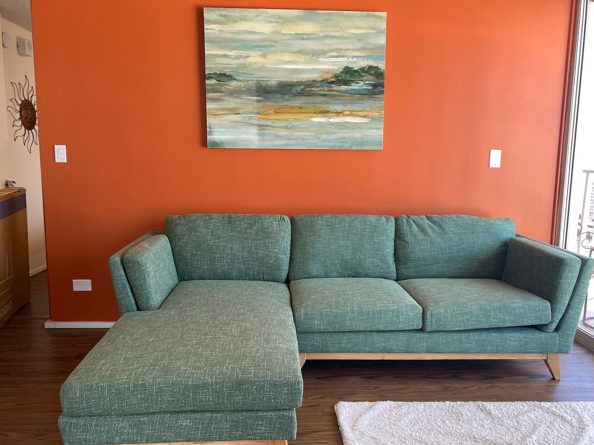 Large One Bedroom Condo w/Parking at Marine Surf - Photo 1