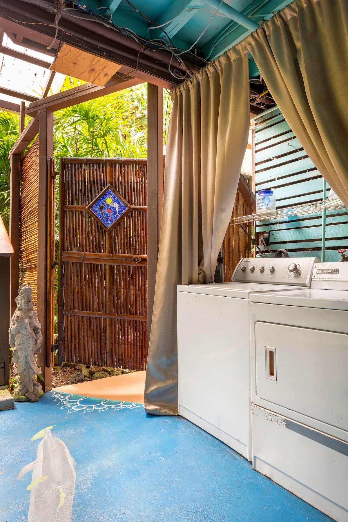 Tropical Hideaway w/ Pool, Hot Tub - Photo 1