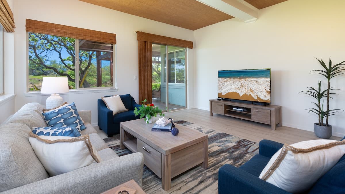 Townhouse in Waimea · ★4.9 · 3 bedrooms · 5 beds · 2.5 private baths - Photo 4