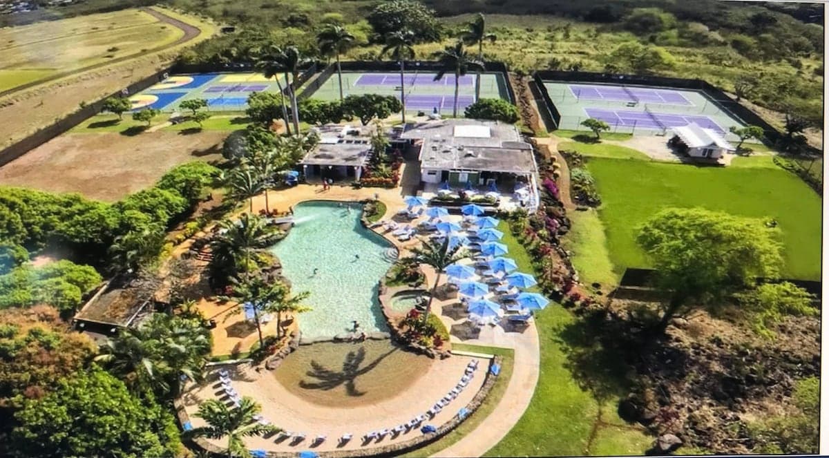 Condo in Koloa · ★4.83 · 2 bedrooms · 4 beds · 2 baths - Photo 4
