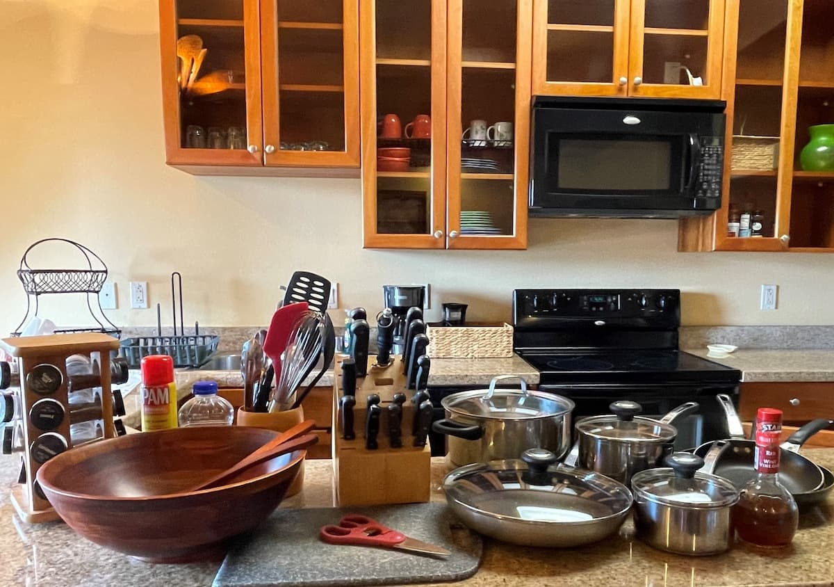 Condo in Kailua-Kona · ★4.82 · 2 bedrooms · 4 beds · 2 baths - Photo 5