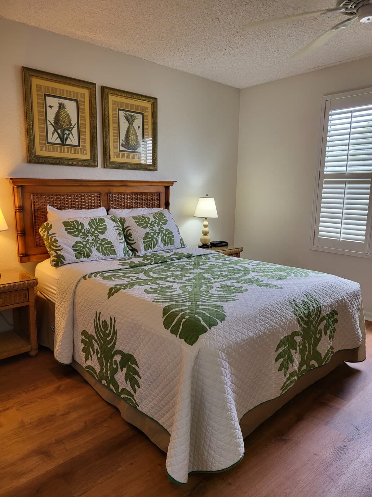 Condo in Kapaa · ★4.57 · 2 bedrooms · 2 beds · 2 private baths - Photo 3