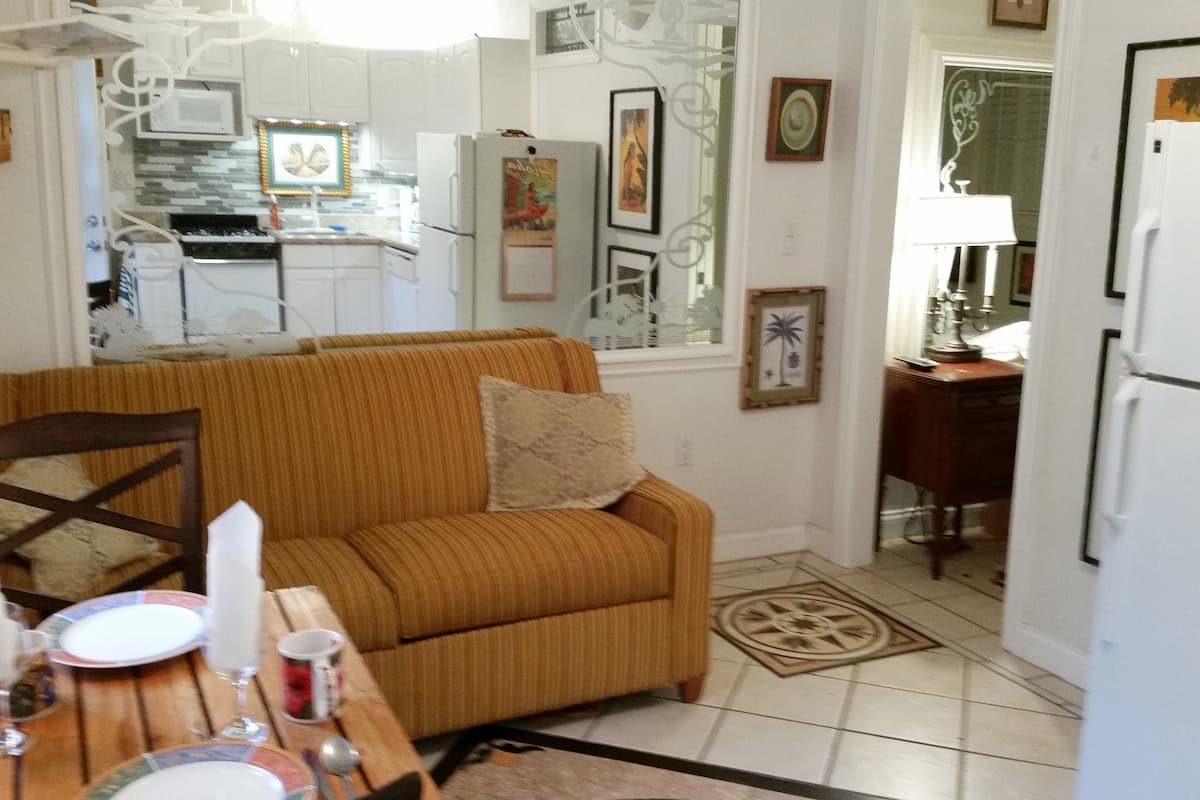 Entire rental unit in Kapaa Kauai - Photo 2