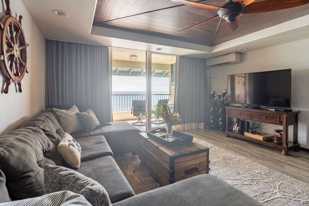 Condo in Kailua-Kona · ★4.96 · 1 bedroom · 1 bed · 1 bath - Photo 5