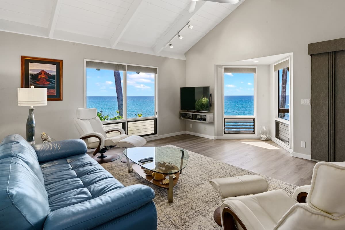 Condo in KAILUA-KONA · ★4.7 · 2 bedrooms · 3 beds · 2 baths - Photo 1