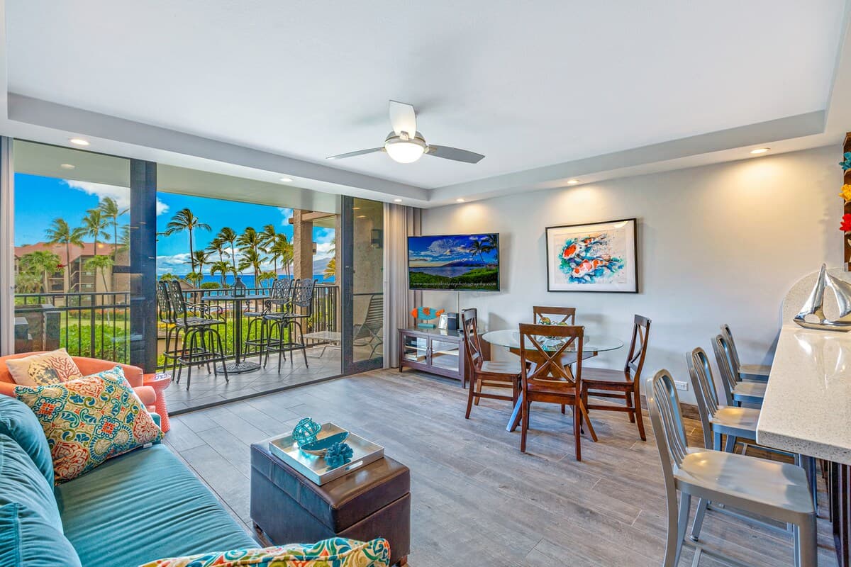 Condo in Lahaina · ★4.96 · 2 bedrooms · 3 beds · 2 baths - Photo 1