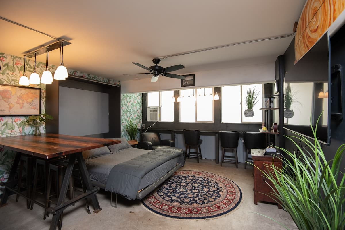 Modern Concept Shangri-La in the Heart of Waikiki - Photo 3