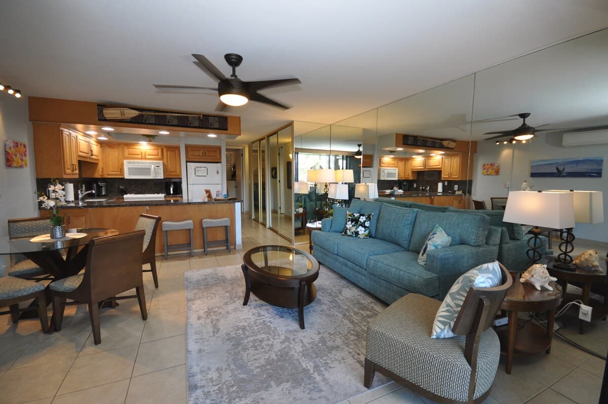 Condo in Lahaina · ★4.97 · 1 bedroom · 1 bed · 1 bath - Photo 2