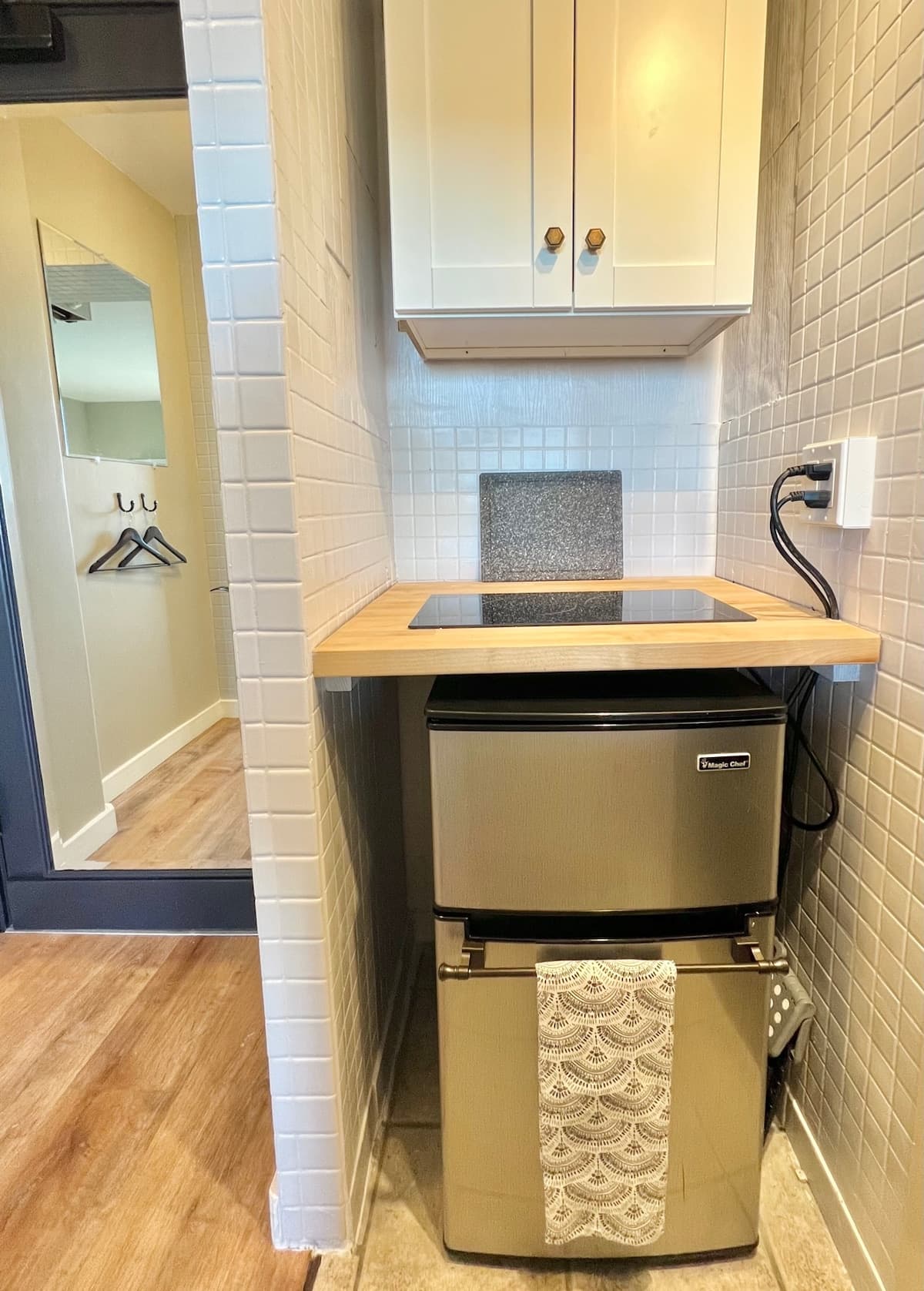 Condo in Honolulu · ★4.71 · Studio · 1 bed · 1 private bath - Photo 3