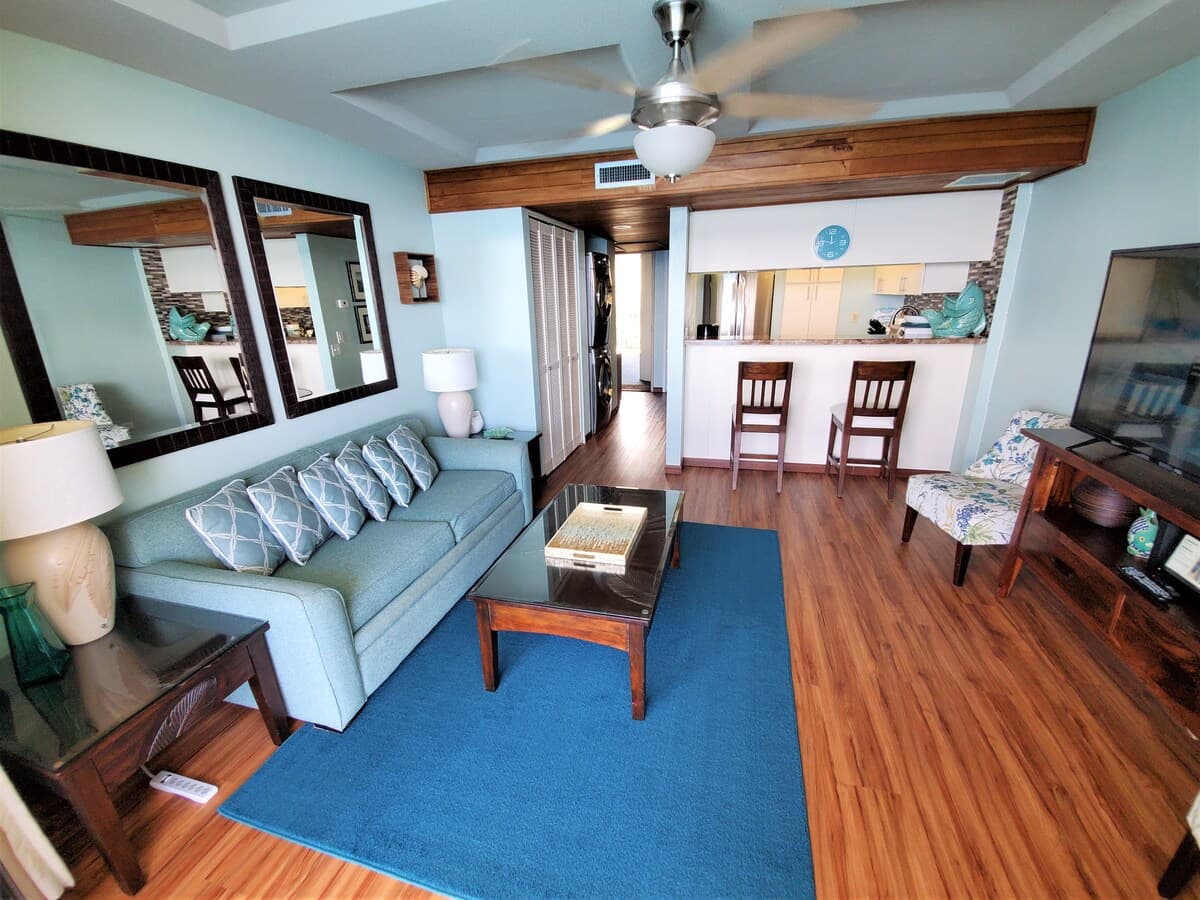 Condo in Waianae · ★4.92 · 1 bedroom · 2 beds · 1 private bath - Photo 5