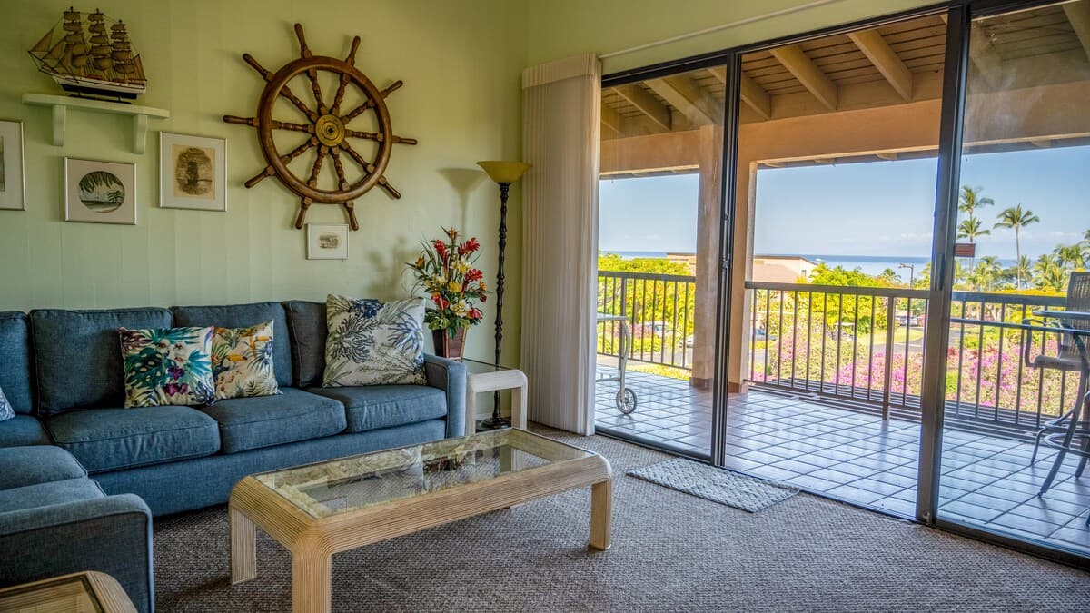Condo in Kihei · ★4.44 · 1 bedroom · 1 bed · 2 baths - Photo 4