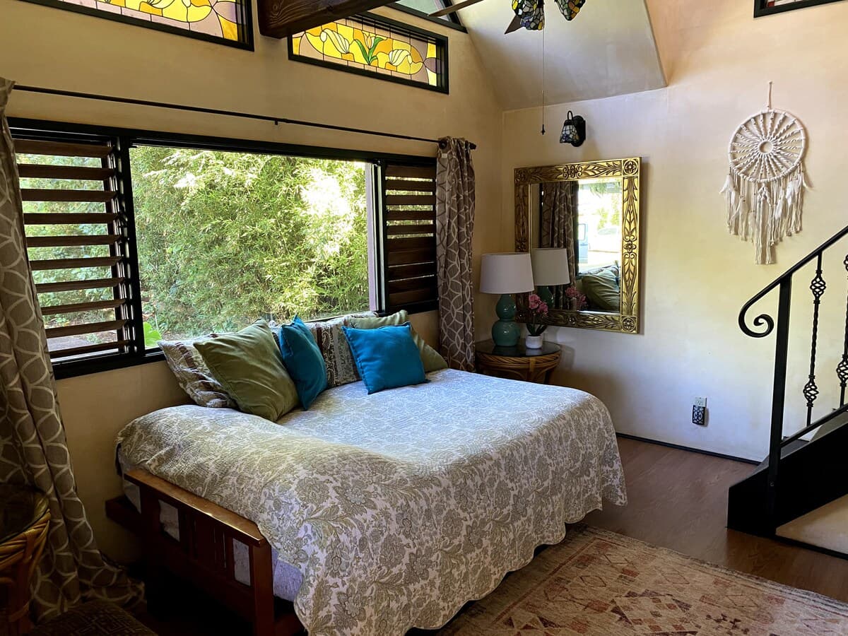 Home in Paia · ★4.75 · 1 bedroom · 2 beds · 1 private bath - Photo 5