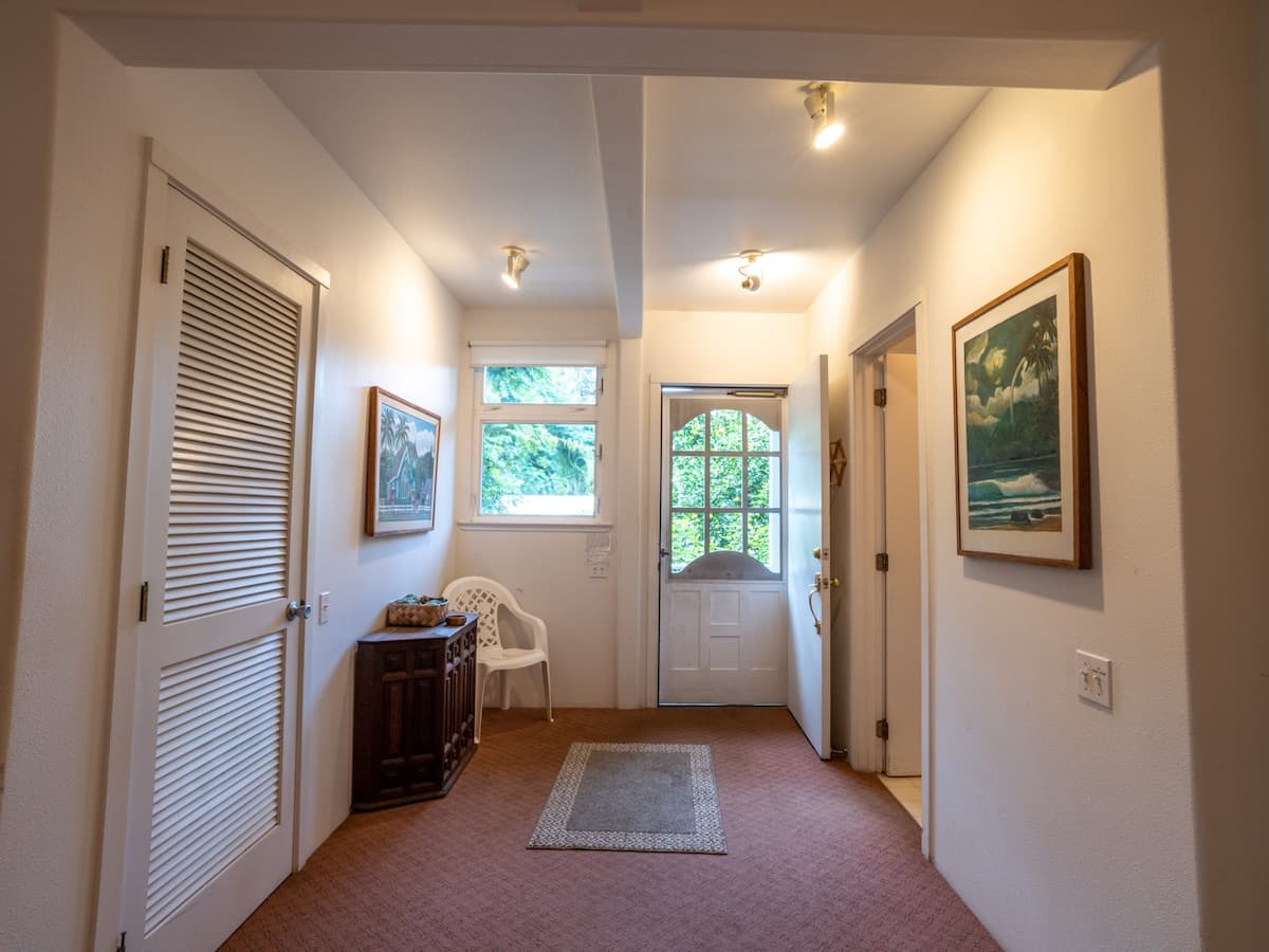 Home in Hanalei · ★4.93 · 1 bedroom · 1 bed · 1 bath - Photo 2