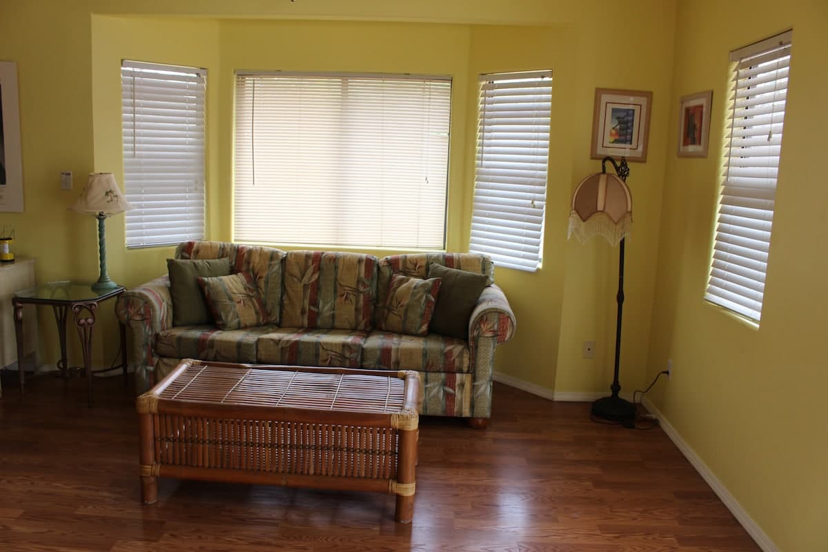 Guesthouse in Captain Cook · ★4.9 · 1 bedroom · 4 beds · 1 bath - Photo 1