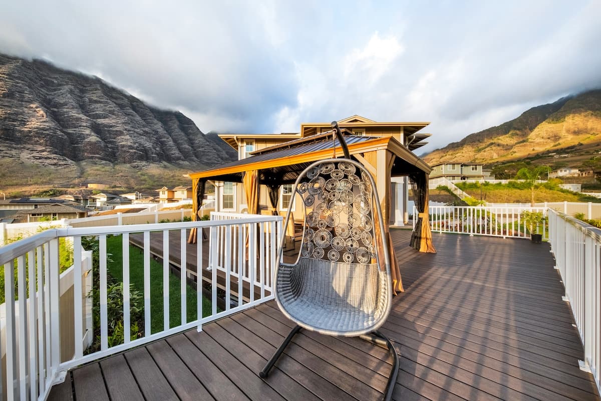 Home in Waianae · ★4.9 · 4 bedrooms · 6 beds · 2.5 private baths - Photo 4